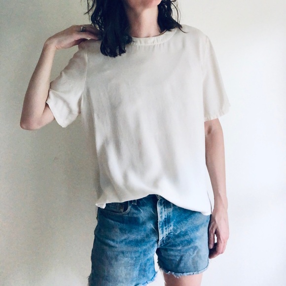 Vintage cream silk short sleeve blouse - Picture 2 of 12